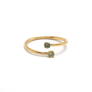 Anillo baño acero baño oro olivina